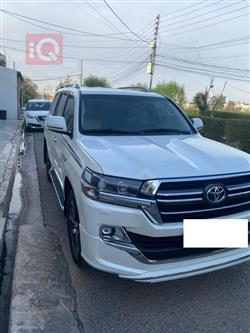 تويوتا لاندكروزر